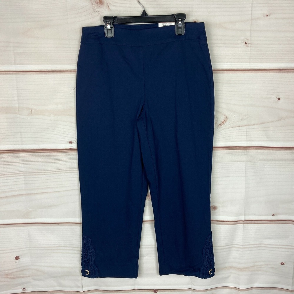 JM Collection Pants Womens Small Crochet-Lace Applique Mid Rise Blue Capri Solid